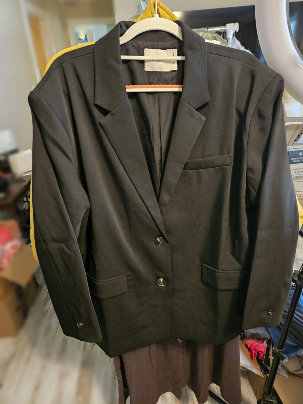 all:row Black Blazer Button Front Faux Pockets Back Vent Womens S NWOT